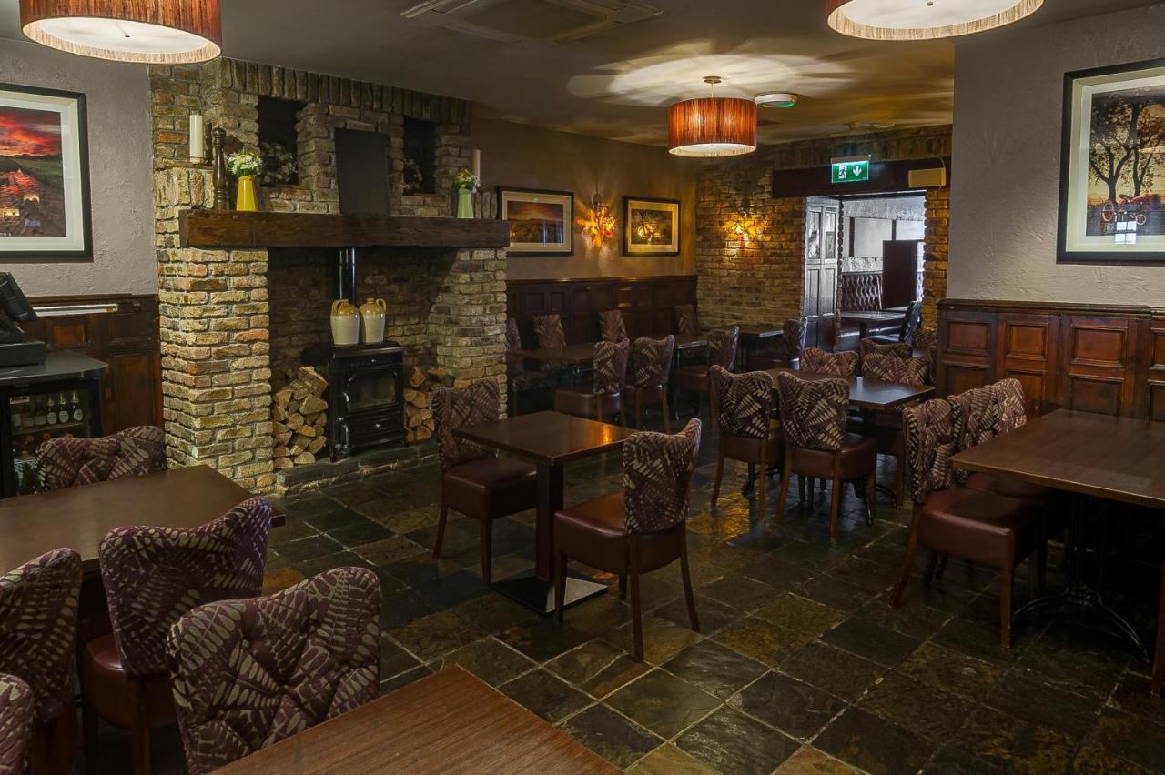 The Carraig Hotel Carrick-on-Suir Esterno foto