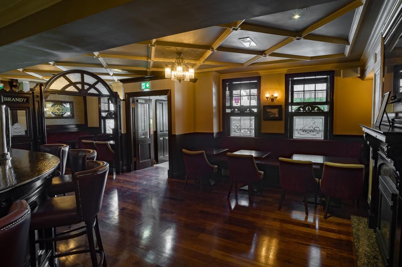 The Carraig Hotel Carrick-on-Suir Esterno foto