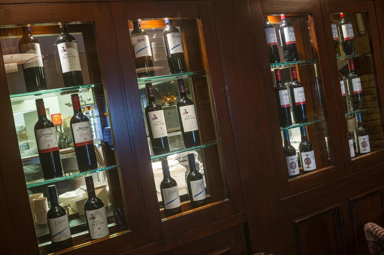 The Carraig Hotel Carrick-on-Suir Esterno foto