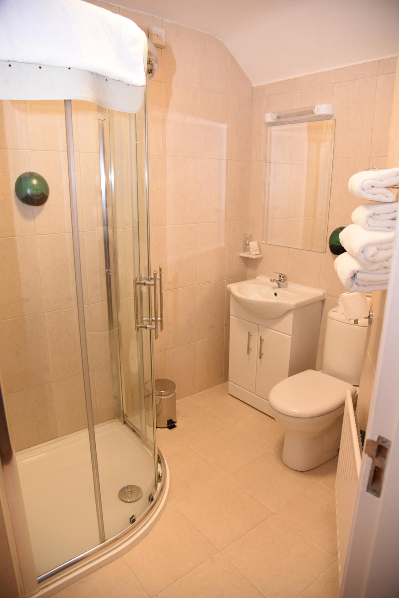 The Carraig Hotel Carrick-on-Suir Esterno foto